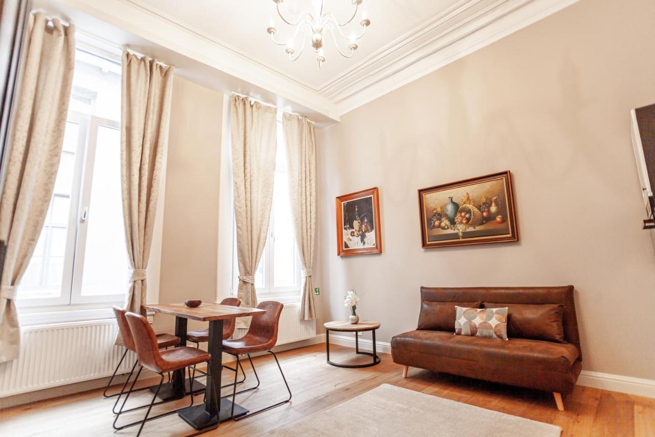Luxury Suites Palace By Rikas Hotels Антверпен Экстерьер фото