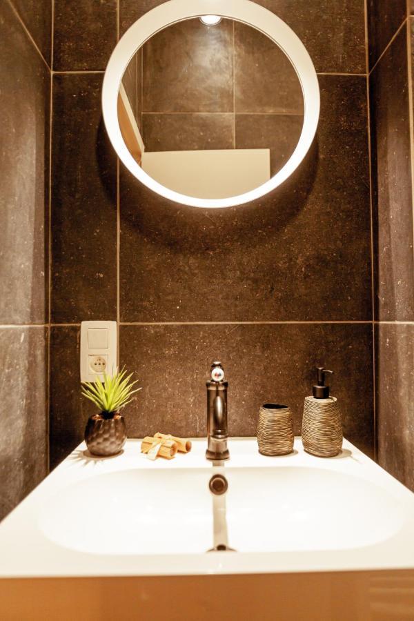 Luxury Suites Palace By Rikas Hotels Антверпен Экстерьер фото